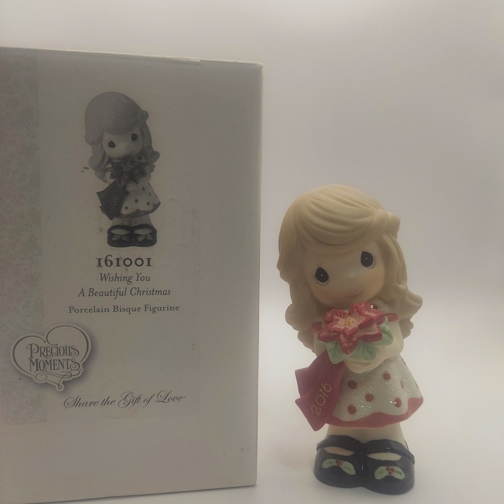 Precious Moments Wishing You A Beautiful Christmas Girl Figurine 2016 nos